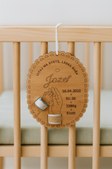 Personalizovaná drevená plaketa na nemocničné náramky